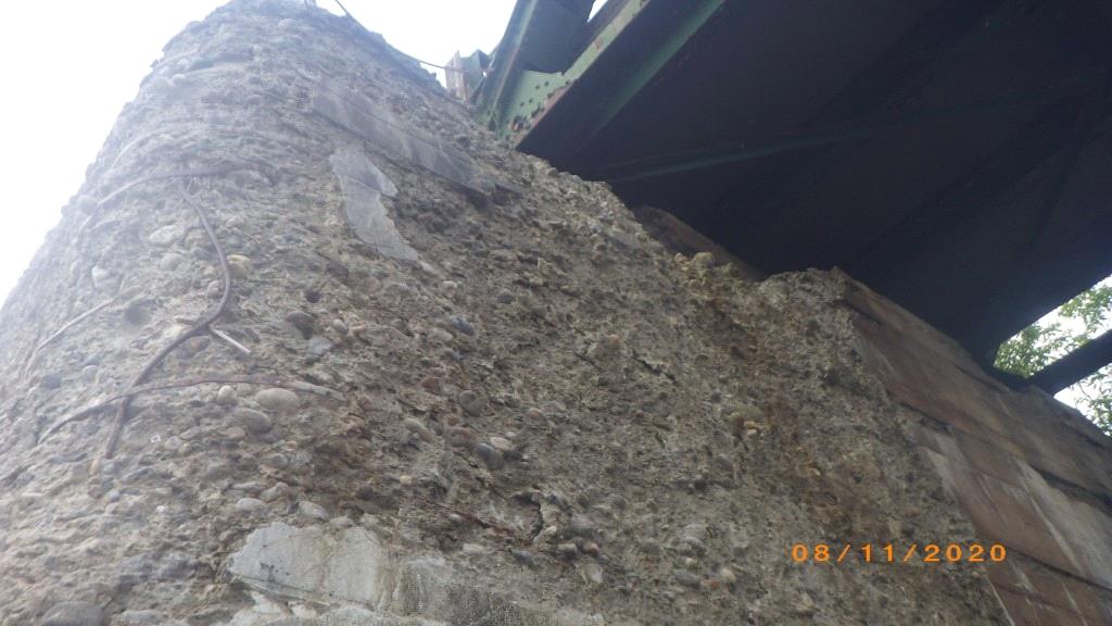 ROYALTON BRIDGE BR#30 photo